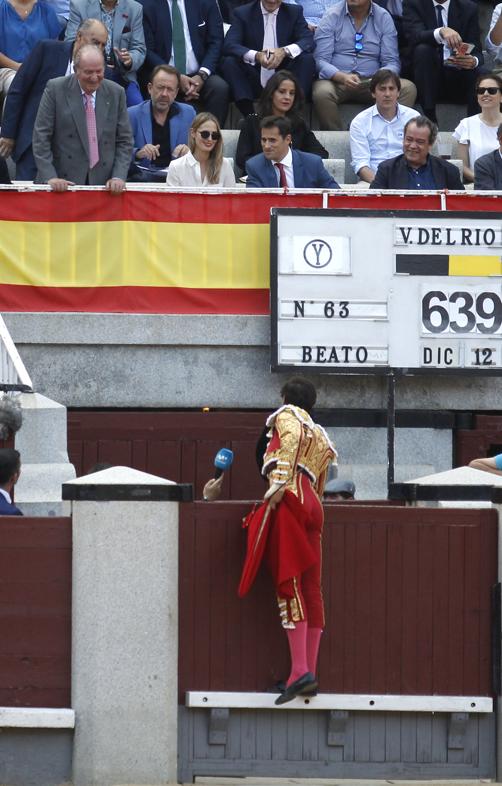 Roca Rey brinda a Don Juan Carlos