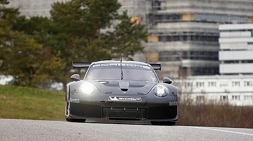 Ya está rodando por los circuitos el nuevo Porshe GTE