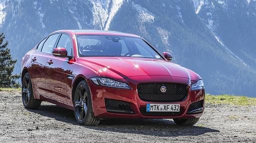 Jaguar XF