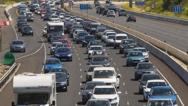 La A-49 será una de las carreteras más transitadas estos días