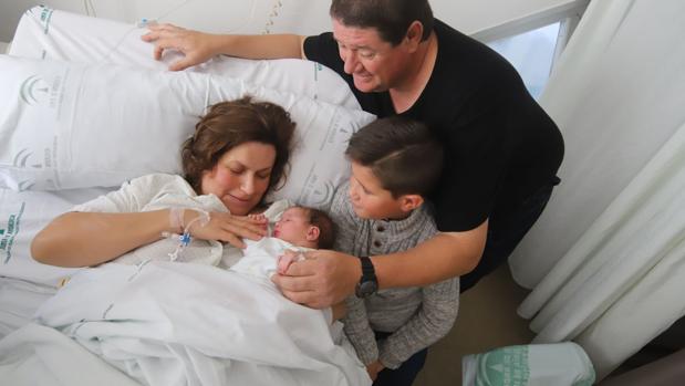 Ramon Y Noelia Los Primeros Bebes De 18 En Cordoba
