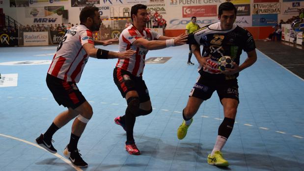 Rudovic, en el partido del Ángel Ximénez ante el Puerto Sagunto
