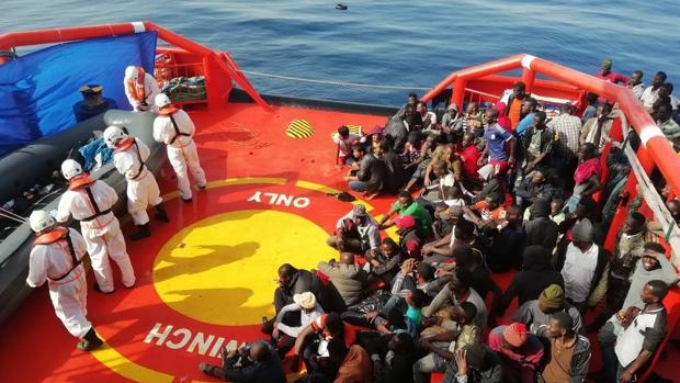 Imagen de Salvamento Marítimo de un rescate este mes de julio en Almería.