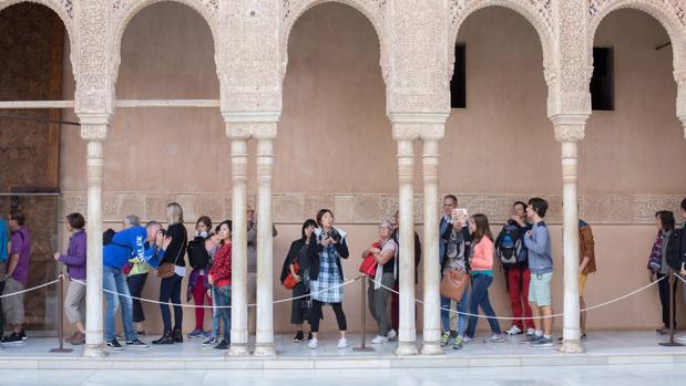 La Alhambra de Granada, uno de los monumentos más visitados de España.