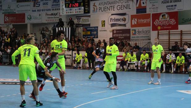 El Ángel Ximénez Avia Puente Genil, en el partido del domingo ante el Barcelona
