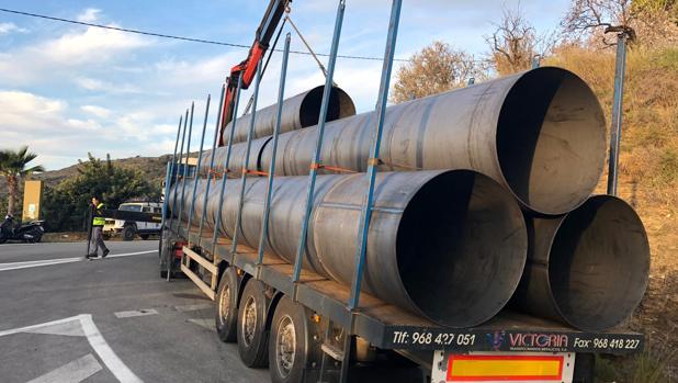 Revestimientos para el pozo vertical que se construye para rescatar a Julen