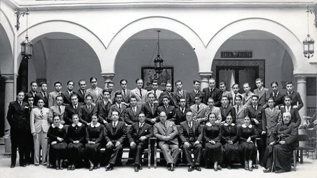 Promoción de alumnos del instituto Aguilar y Eslava de Cabra