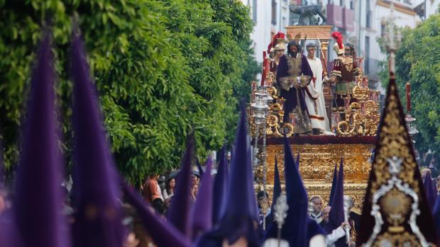 Procesión de la hermandad del Císter