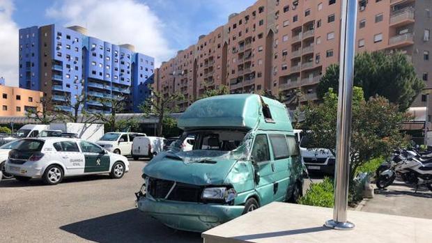 Imagen de la furgoneta accidentada