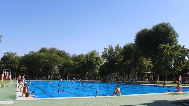 Piscina de Castro del Río