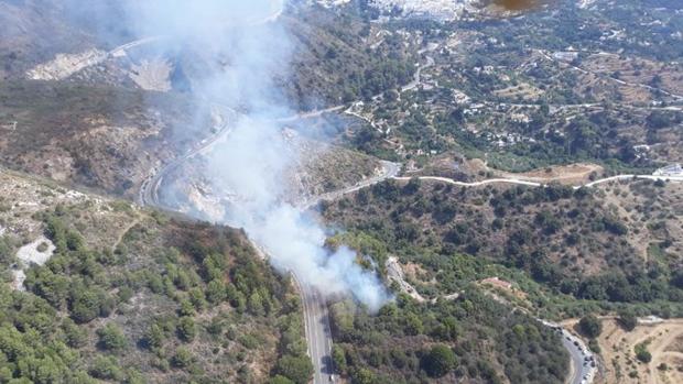 Imagen el incendio forestal de Ojén
