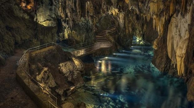 Una de las salas de la Gruta de las Maravillas, en Aracena