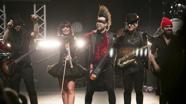 Los protagonistas de «Music has no limits», anoche en el Teatro de la Maestranza