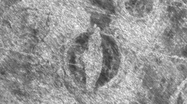 Imagel del barco vikingo detectado por el georadar