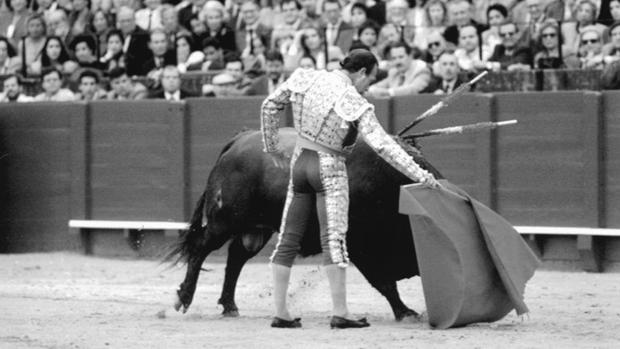 Curro Romero en la Maestranza en el año 1996