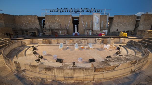 El lado humano de Agripina, en el teatro romano de Itálica