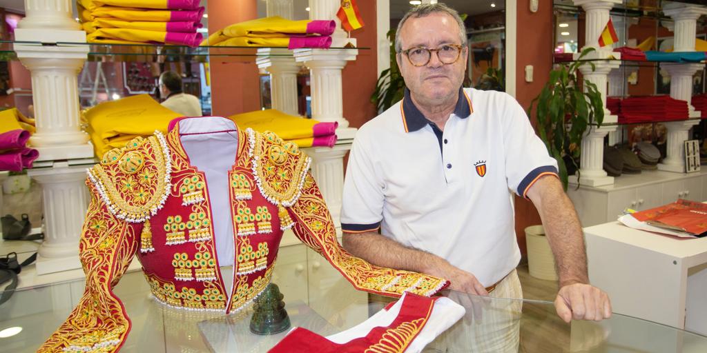 La sastrería Pedro Algaba echa el cierre «por tiempo indefinido»