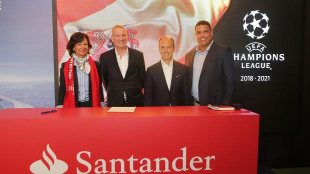 Ana Botín, Guy-Laurent Epstein, Rami Aboukhair y Ronaldo