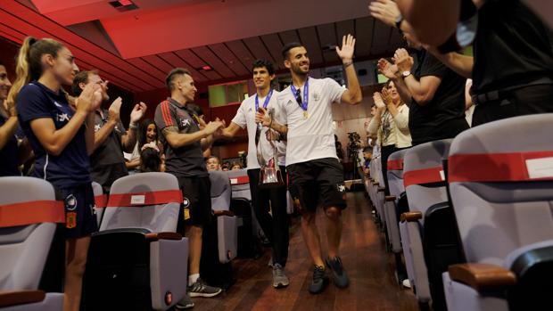 Ceballos y Vallejo, ayer durante el acto de celebración en Las Rozas