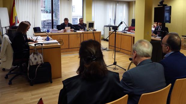 Imagen de dentro del Juzgado durante el juicio