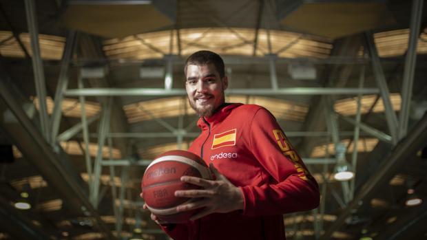 Juancho Hernangómez posa para ABC