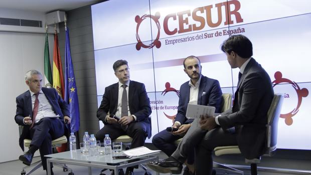 Ricardo Díaz, Eugenio Serrano, Alejandro Costa e Ignacio Castillo, ayer en Sevilla