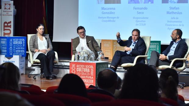 Macarena González (Crazy4Media), Fernando Seco (Cesur), Stefan Mathesius (IDEA) y Alberto Moratiel (Enisa)