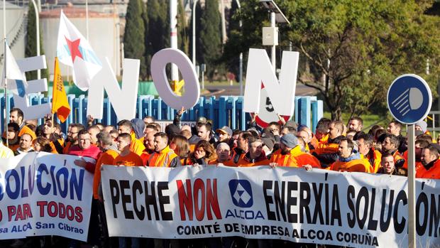 El Gobierno no quiere más casos Vestas y Alcoa, por parte de empresas que tras recibir ayudas para paliar la alta factura eléctrica deciden posteriormente cerrar