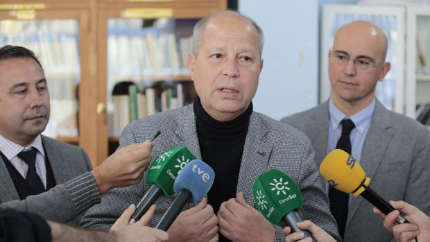 El consejero de Educación y Deporte, Javier Imbroda