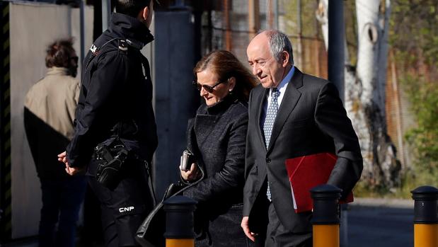 El exgobernador del Banco de España, Miguel Ángel Ordónez, ha declarado hoy como testigo en el juicio de Bankia