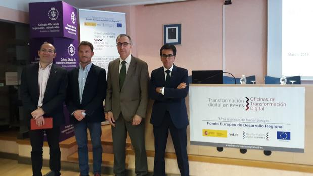 Representantes del Colegio de Ingenieros