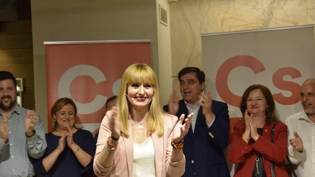 María Cantos, candidata a la alcaldía, durante la presentación de la lista de Ciudadanos