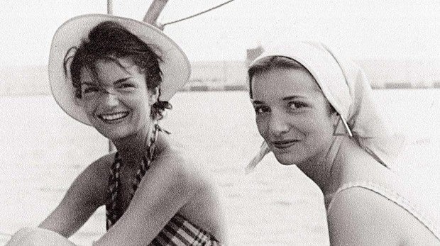 Las hermanas Bouvier, en una imagen de juventud
