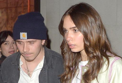 El primogénito de los Beckham junto a su actual pareja, Hana Cross