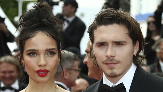 Hana Cross y David Beckham en Cannes