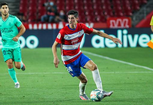 L'arrière gauche Max Clark, dans l'orbite de Séville
- Championnat d'Europe de Football 2020 L'arrière gauche Max Clark, dans l'orbite de Séville
- Championnat d'Europe de Football 2020
