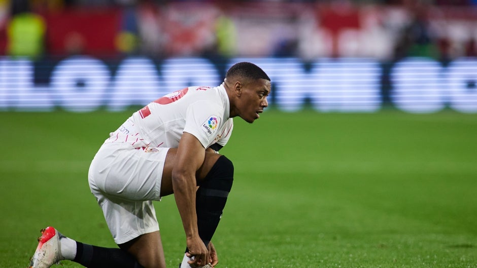 Sevilla FC: Martial se ganó al público en su debut en Nervión