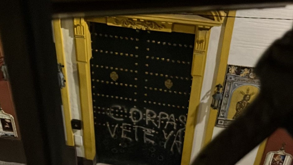 Nuevo acto vandálico a una Hermandad sevillana