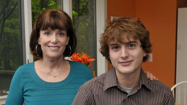 Samy ha superado su enfermedad y en la actualidad es estudiante de informática