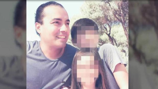 Manuel Lebrón, junto a sus hijos menores de edad, detenido por su secuestro