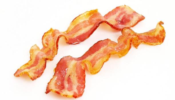 Una sol loncha de bacon al día incrementa el riesgo de cáncer de colon, según un estudio