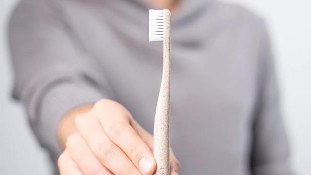 El enjuague bucal debe ser prescrito por un dentista