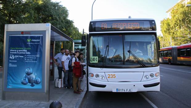 El autobús que va al aeropuerto de Sevilla
