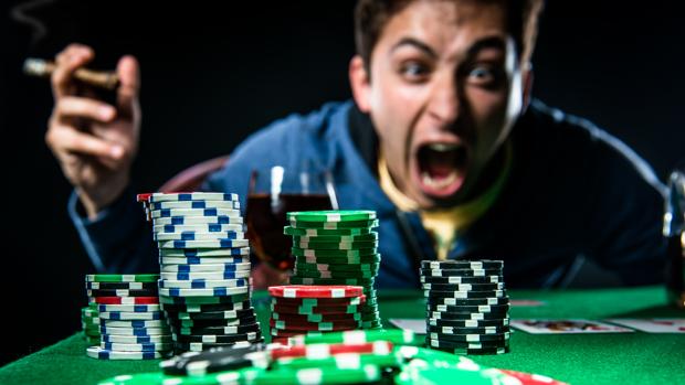 La Policia Intenta Acabar Con Partidas Millonarias De Poker En Casas Chales Y Oficinas