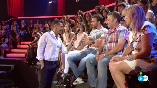 José Antonio entre los miembros del público