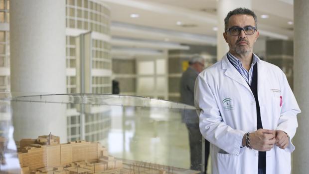 Manuel Ruiz Borrego en el hospital Virgen del Rocío