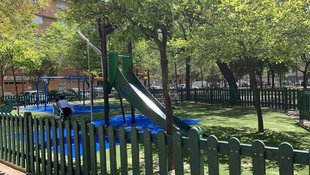 Parque infantil reformado en la barriada de Santa Ana (Triana) por 25.000 euros
