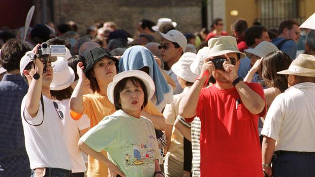 Turistas en el Casco Histórico de Sevilla
