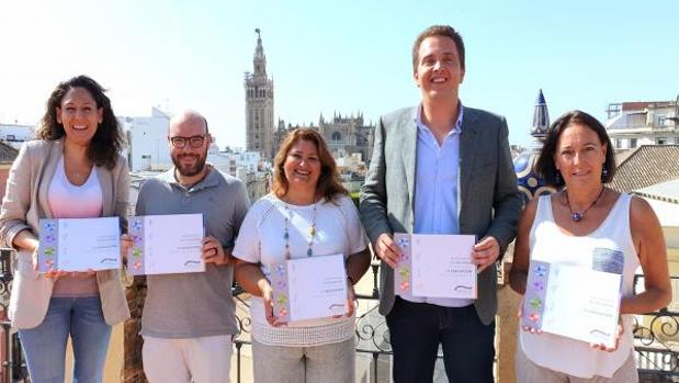 El Ayuntamiento y la Asongd presentan el catálogo de recursos y materiales de educación para el desarrollo