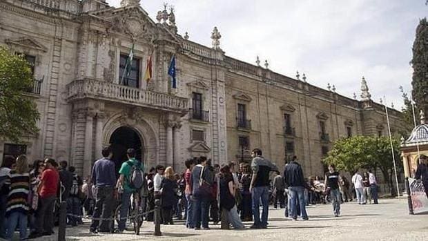 Coronavirus Sevilla: El Rector De La Universidad De Sevilla Dice Que El ...